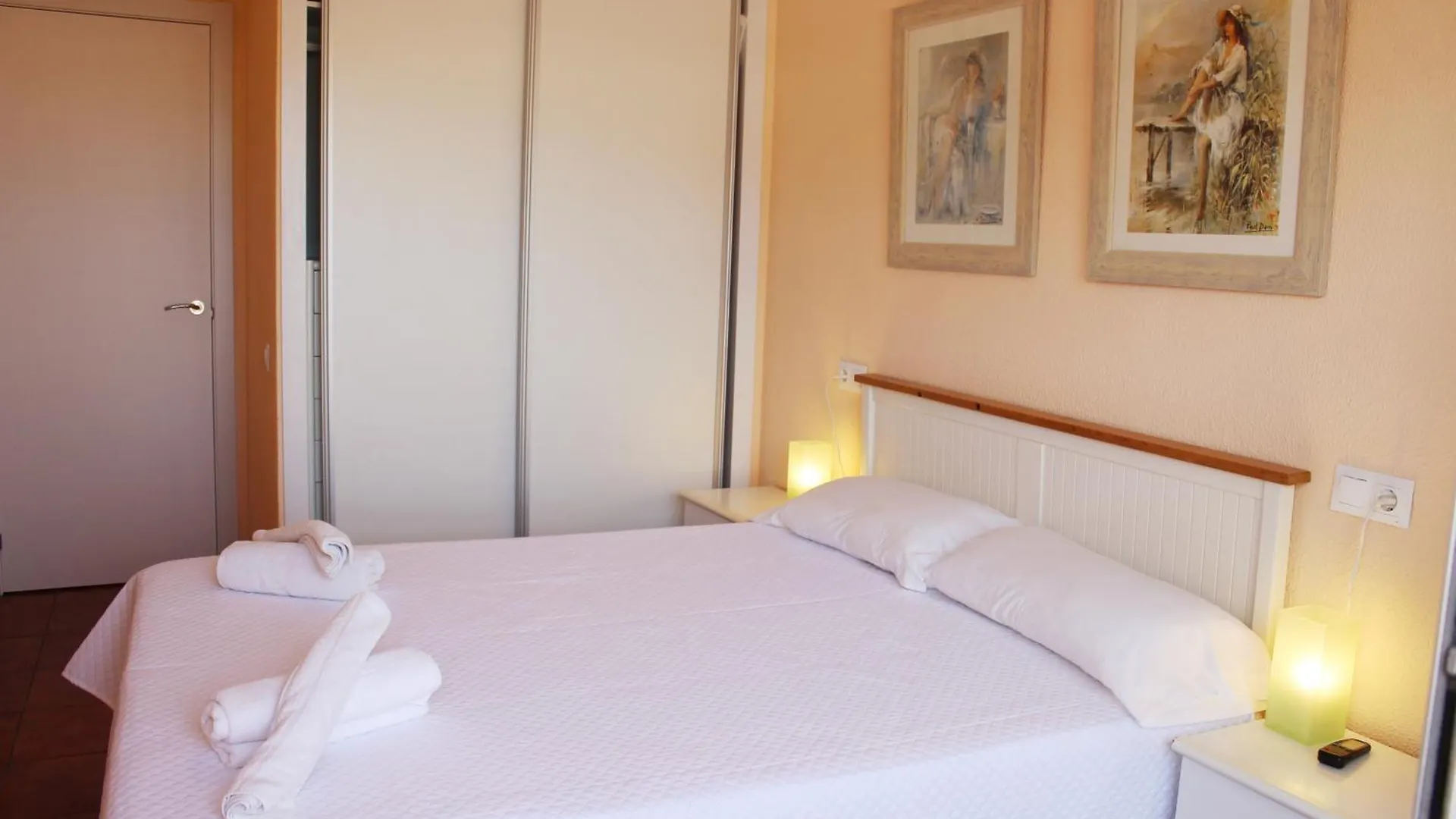 Apartament M & M Neptuno Torrecilla Beach Nerja
